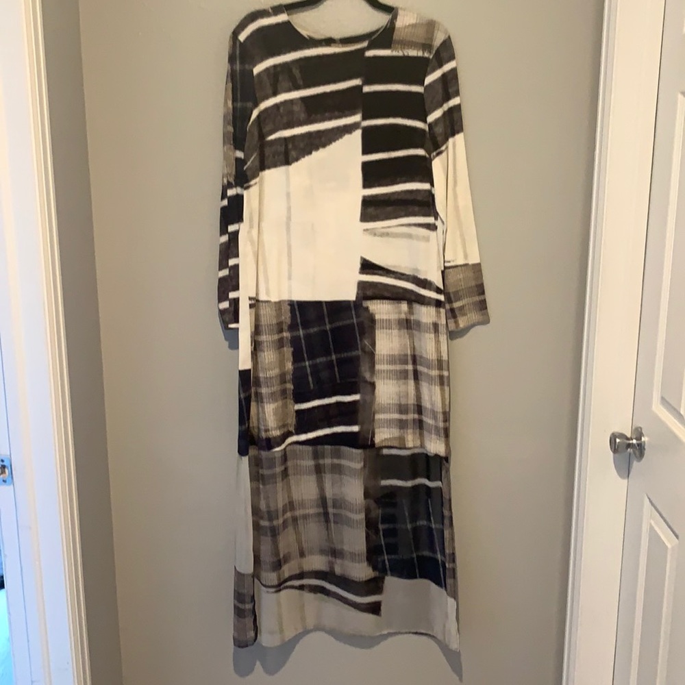 H&M Black and White Maxi Dress